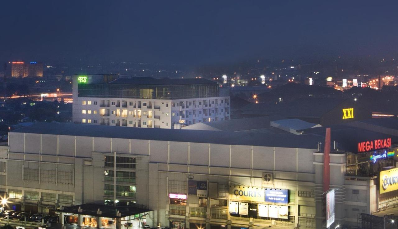 Hotel Santika Mega City Bekasi Dış mekan fotoğraf
