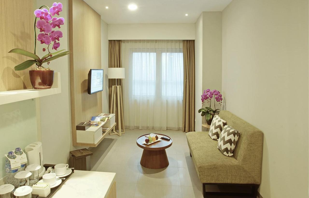 Hotel Santika Mega City Bekasi Dış mekan fotoğraf
