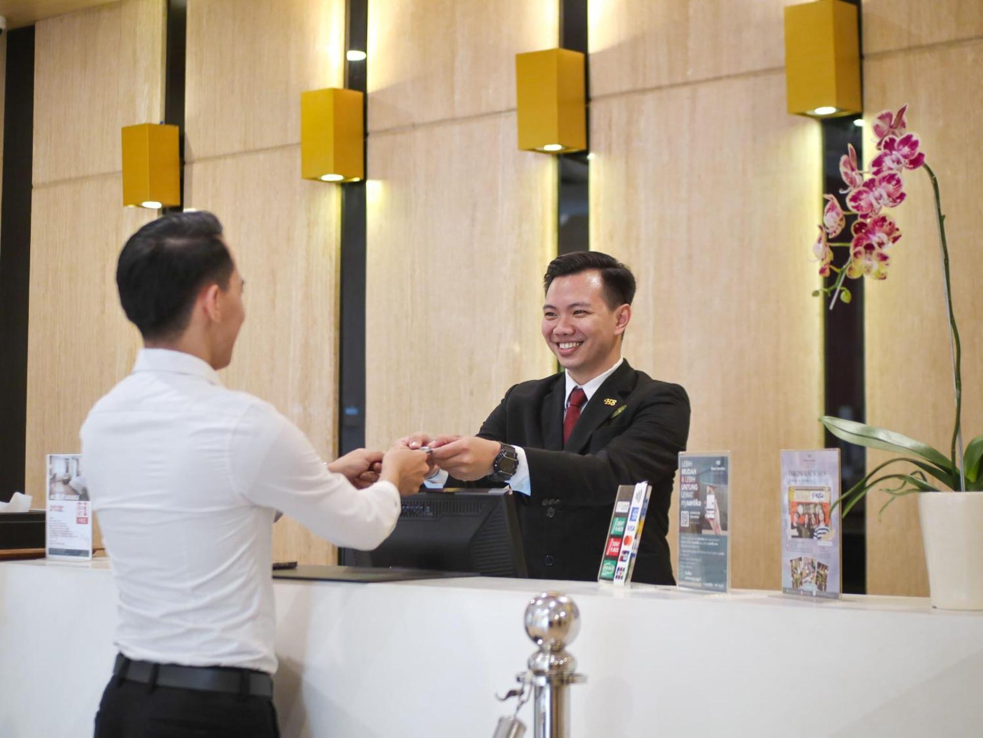 Hotel Santika Mega City Bekasi Dış mekan fotoğraf