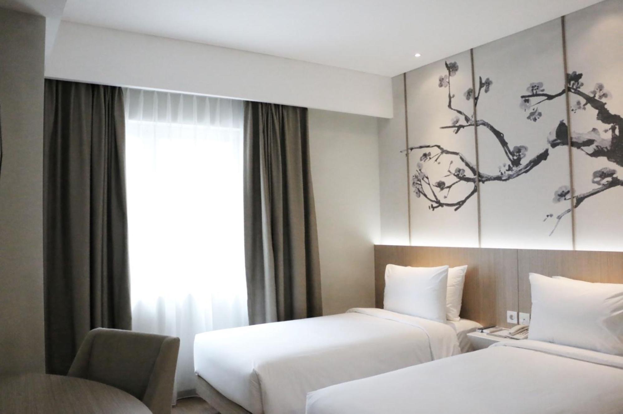Hotel Santika Mega City Bekasi Dış mekan fotoğraf